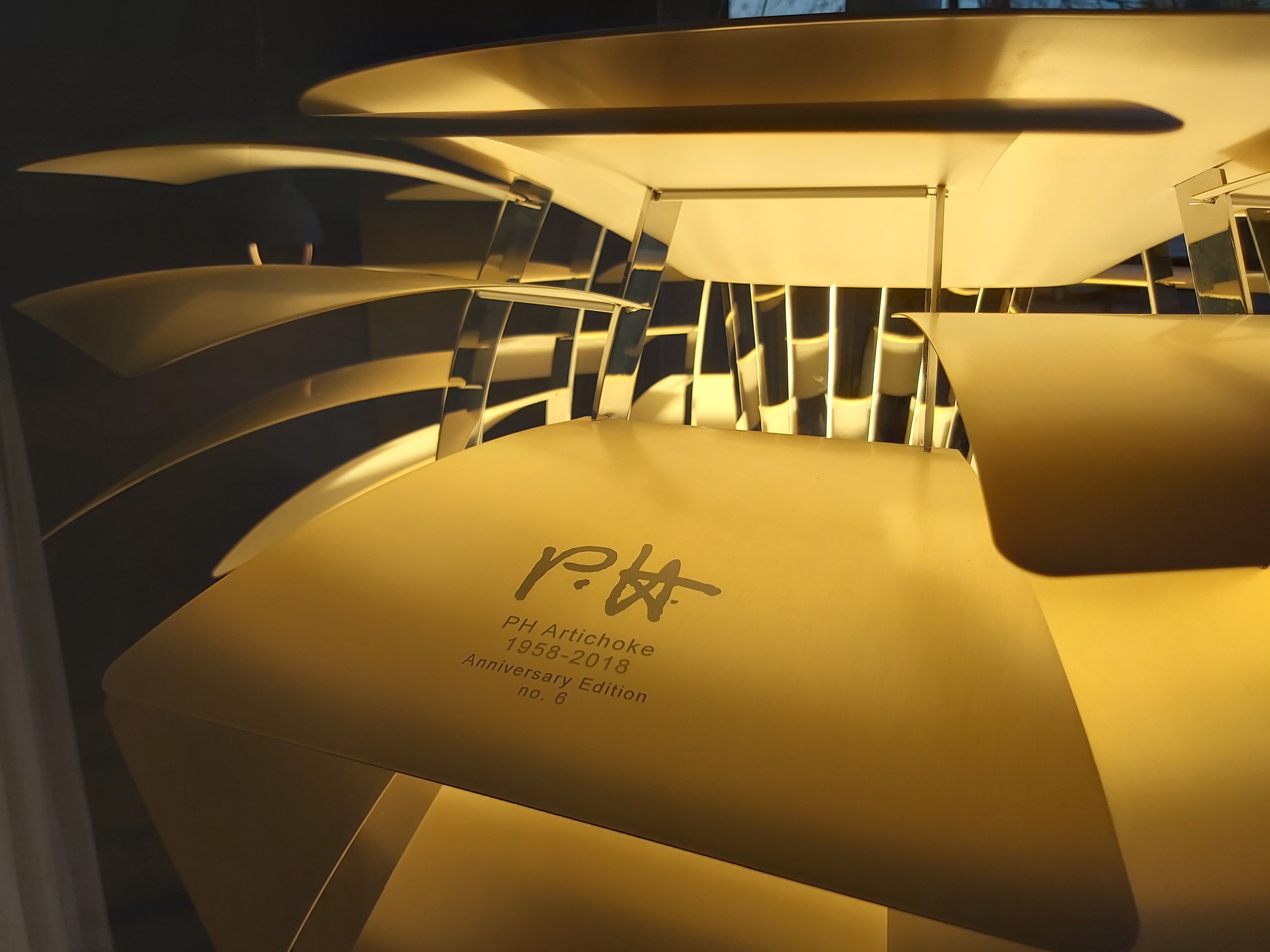 Lightfactory_Louis_Poulsen_PH_Artichoke_brass_LED